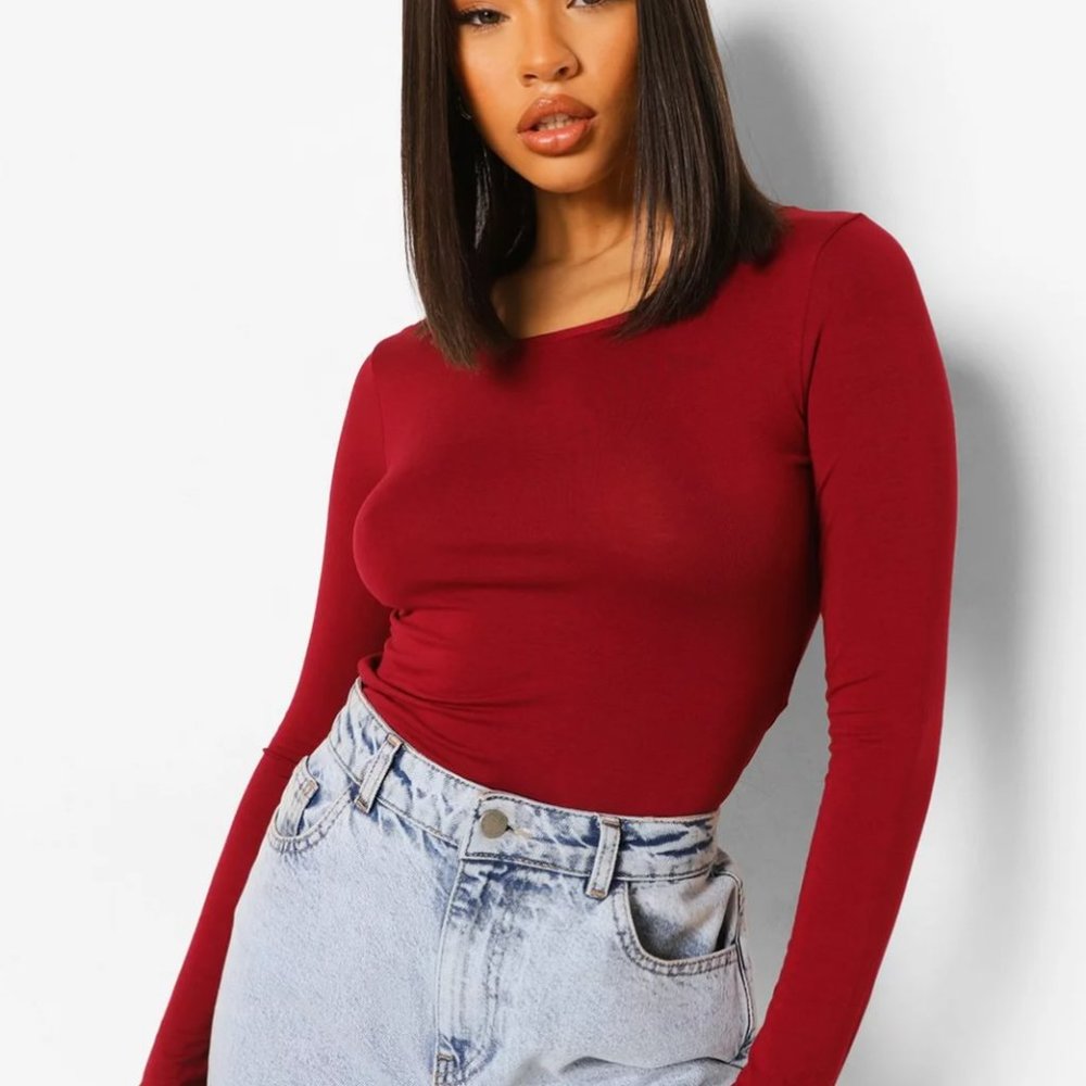 Boohoo Basic Round Neck Red Long Sleeve Top Size 2